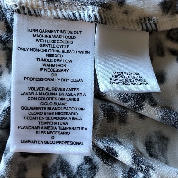 Rachel Rachel Roy Draped Front Long Sleeve Pullover 1X Black White - Picture 5 of 9